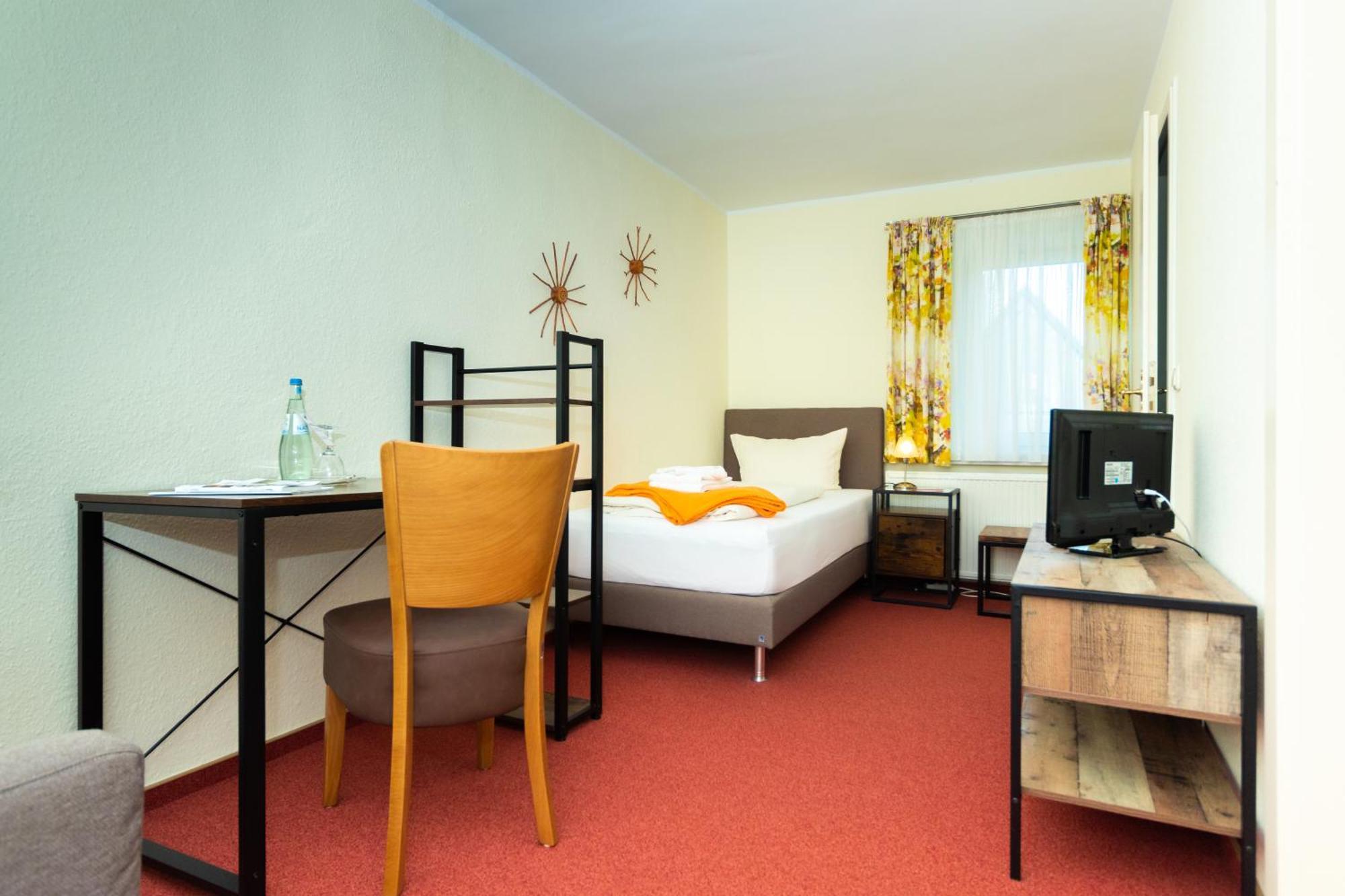 Wanderhotel Sonnebergbaude Waltersdorf (Gorlitz) Exterior foto